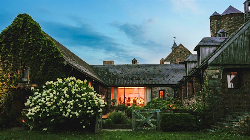 11 Bucket List–Worthy Restaurants Where Wine Wows